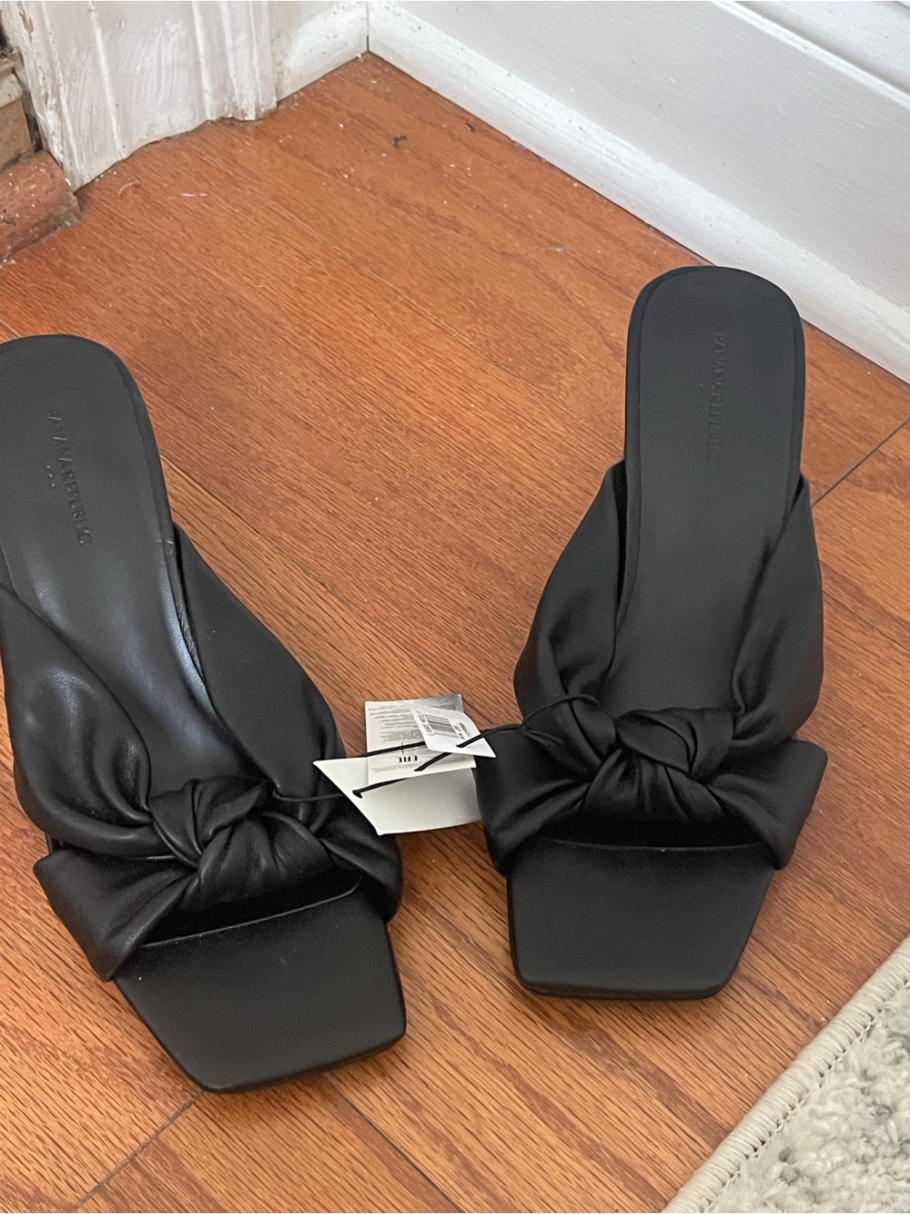 Banana Republic Black Knotted Slide Heels